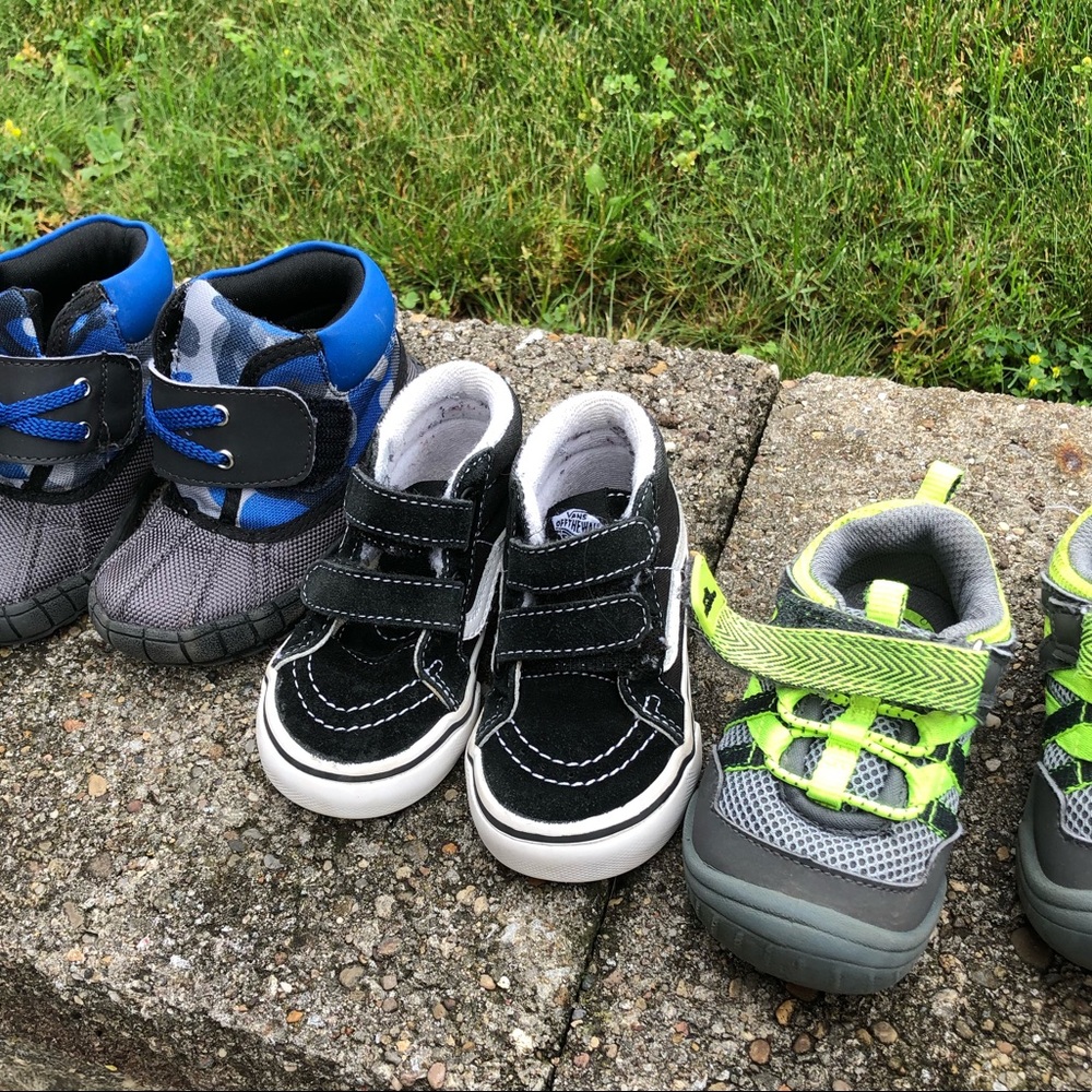 3 pairs of toddler shoes- all size 5.